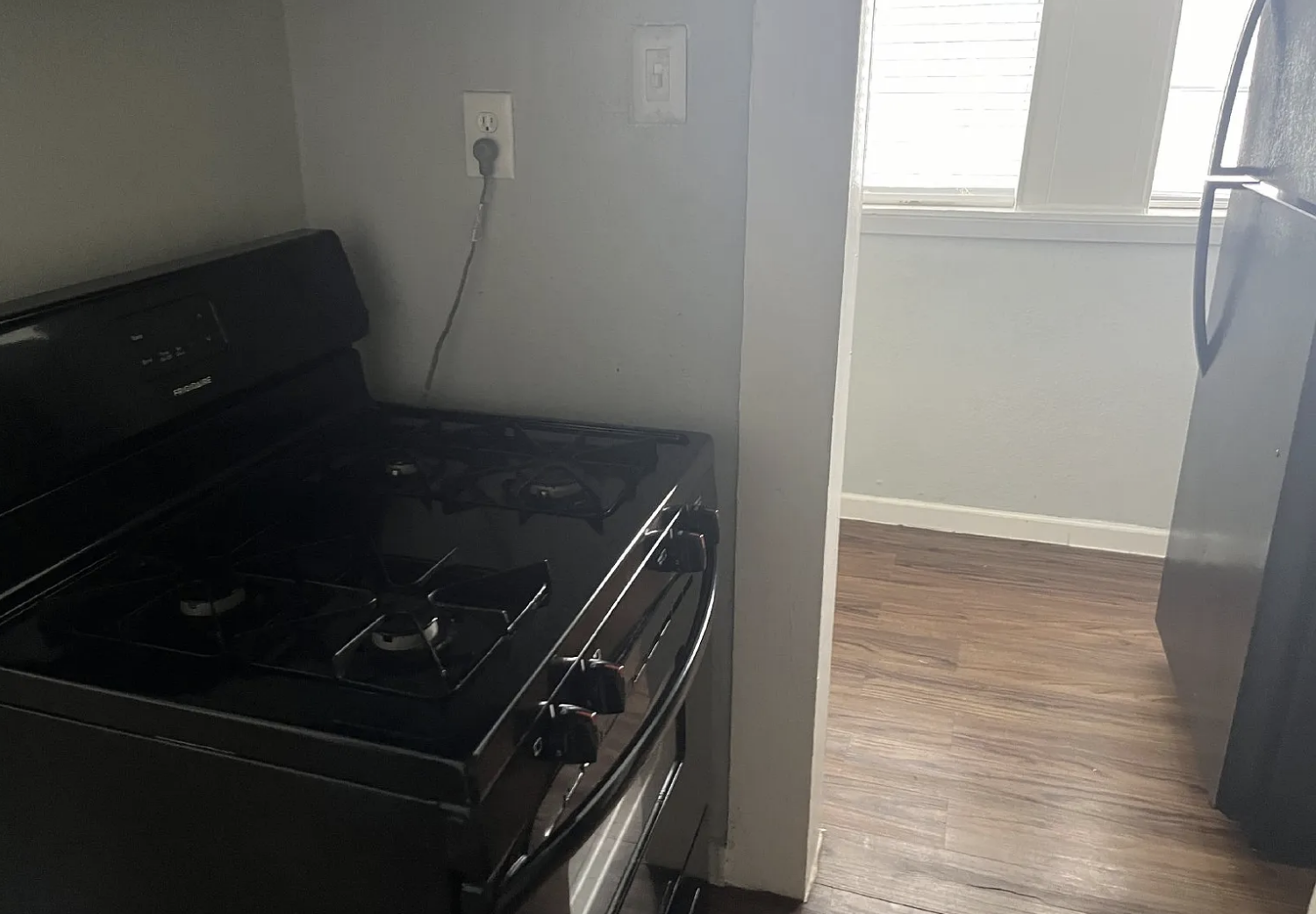 Application Special - Gorgeous One Bedroom On the East Side, Close to Ft. Sam property image