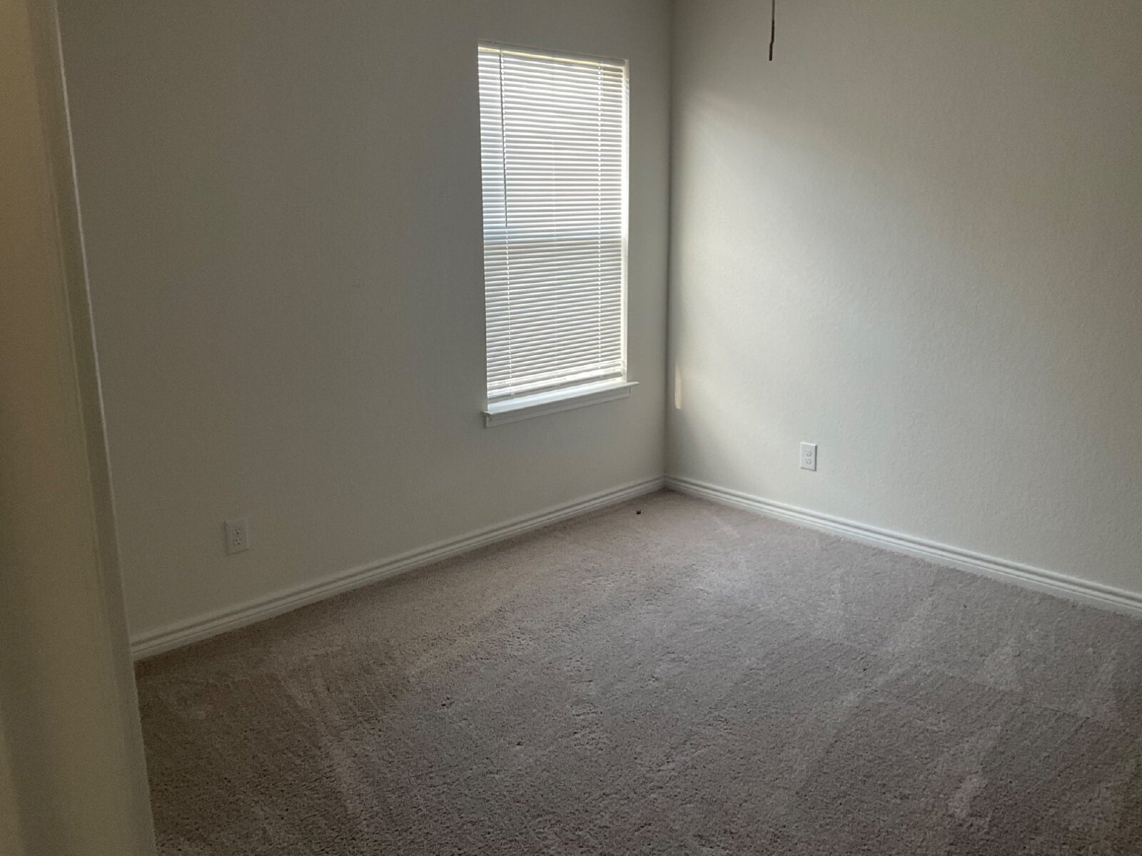 New beautiful 3/2.5 home with Office property image