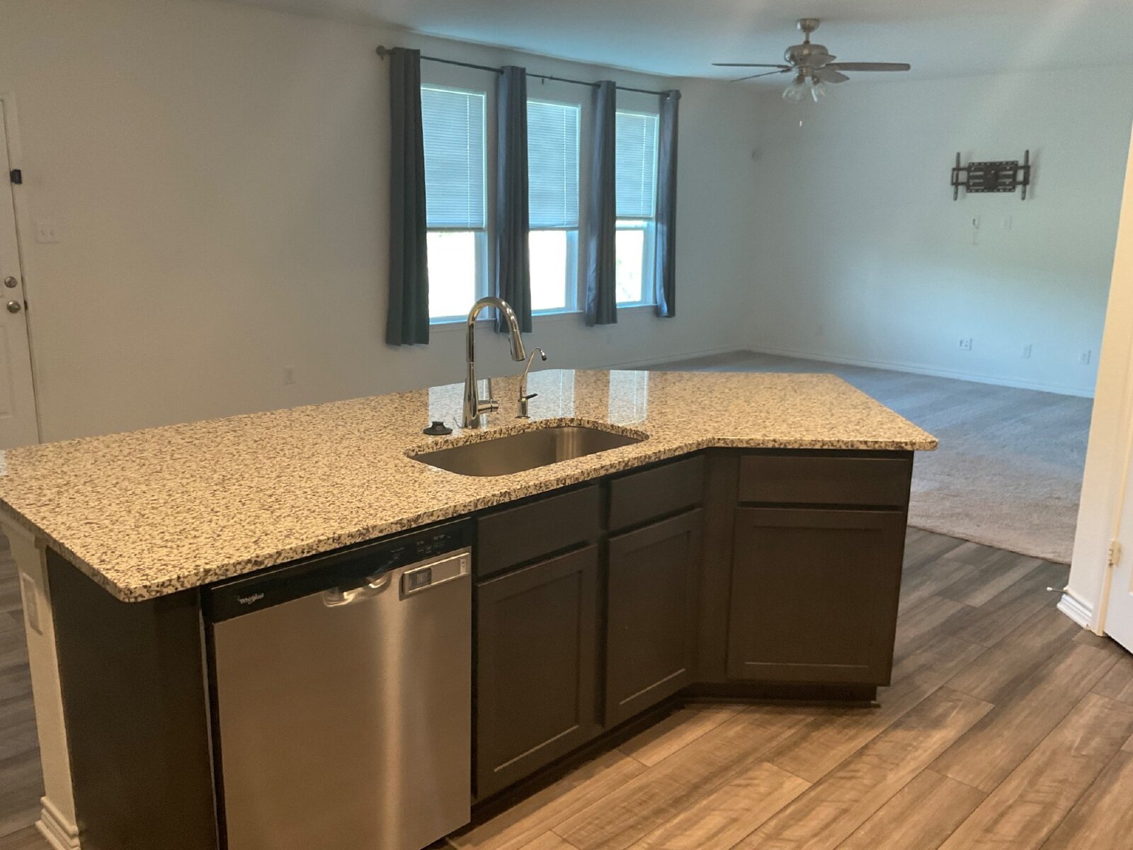 New beautiful 3/2.5 home with Office property image