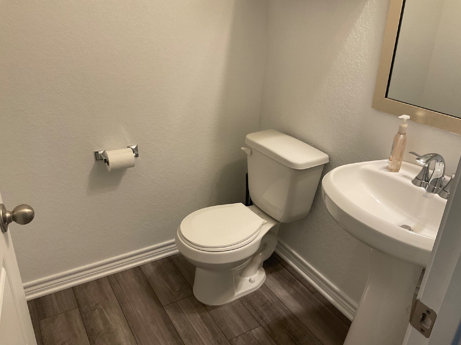 New beautiful 3/2.5 home with Office property image