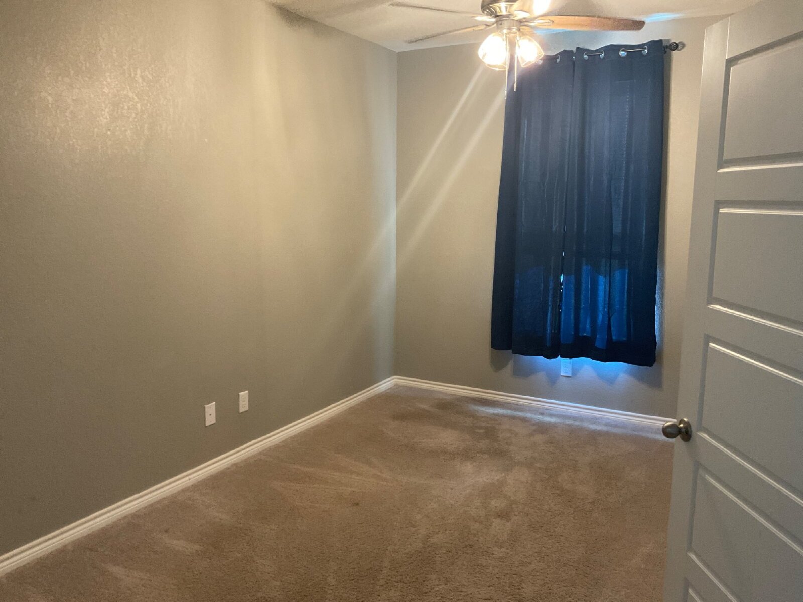 New beautiful 3/2.5 home with Office property image