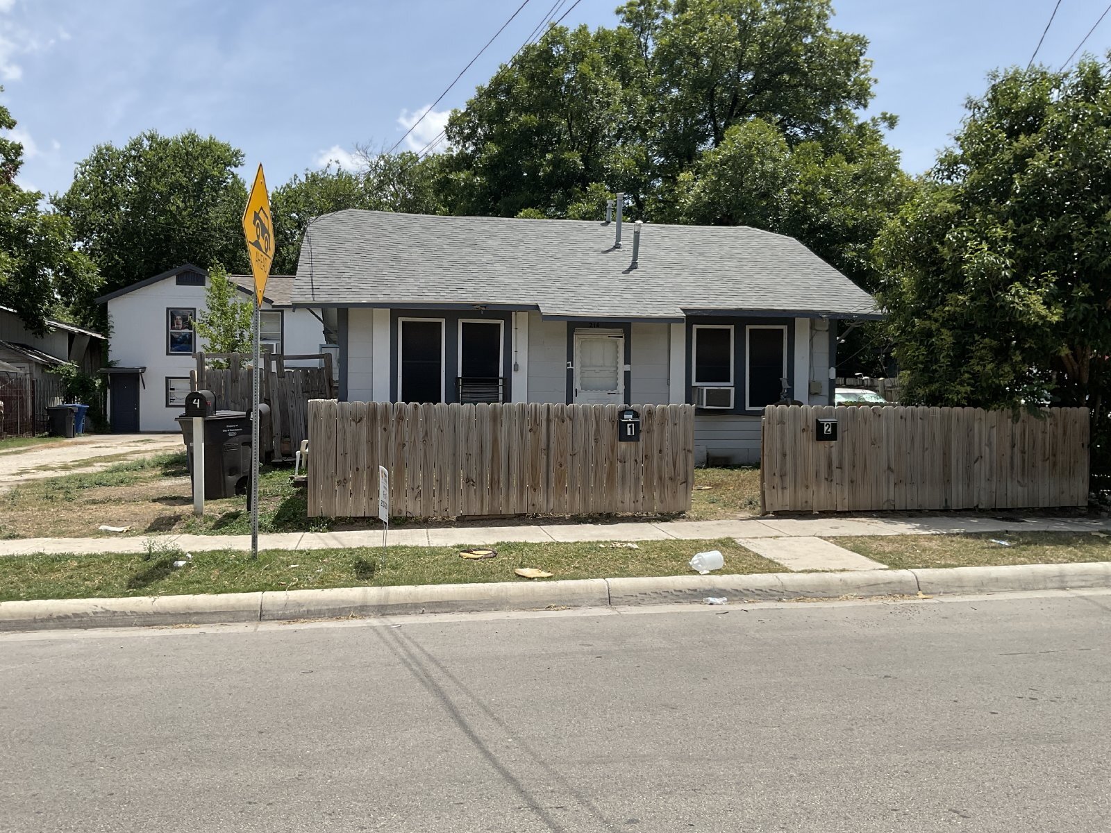 Application Special - South Side One Bedroom Apartment for Rent property image