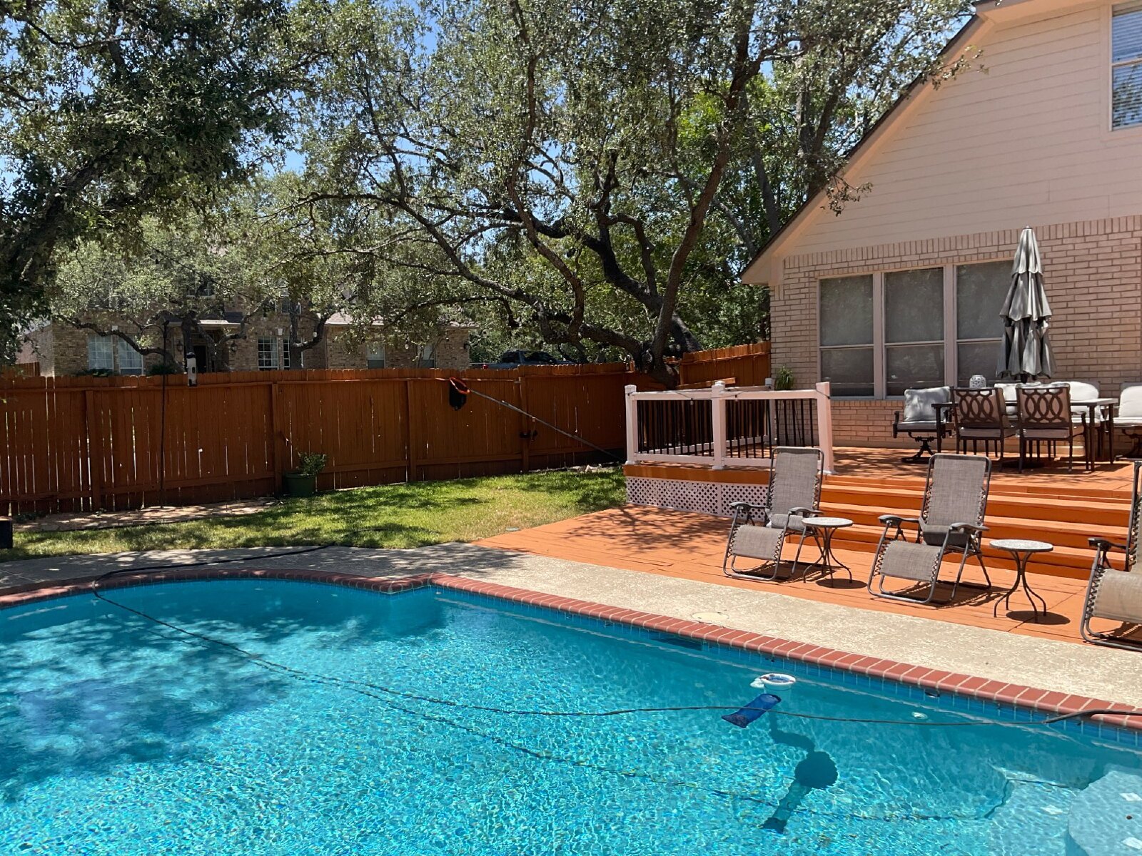 4 Bedroom Oasis with Pool, Close to Military & 151 property image