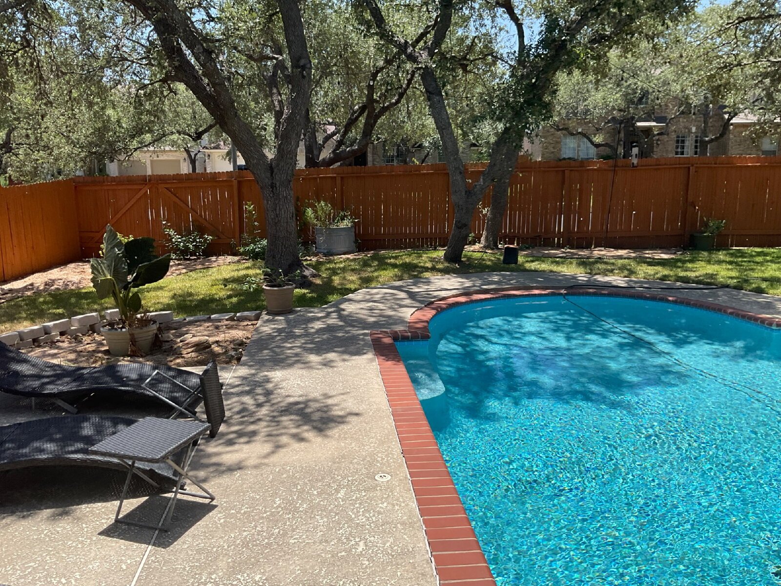 4 Bedroom Oasis with Pool, Close to Military & 151 property image