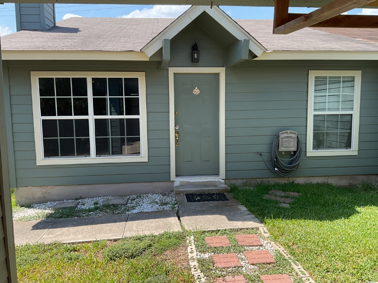 Three Bed/Two Bath with Personality and Charm property image