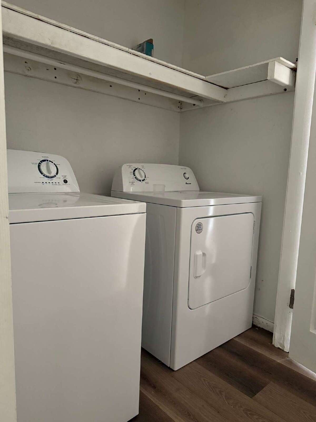 Two Bedroom Charmer with Washer & Dryer Included property image