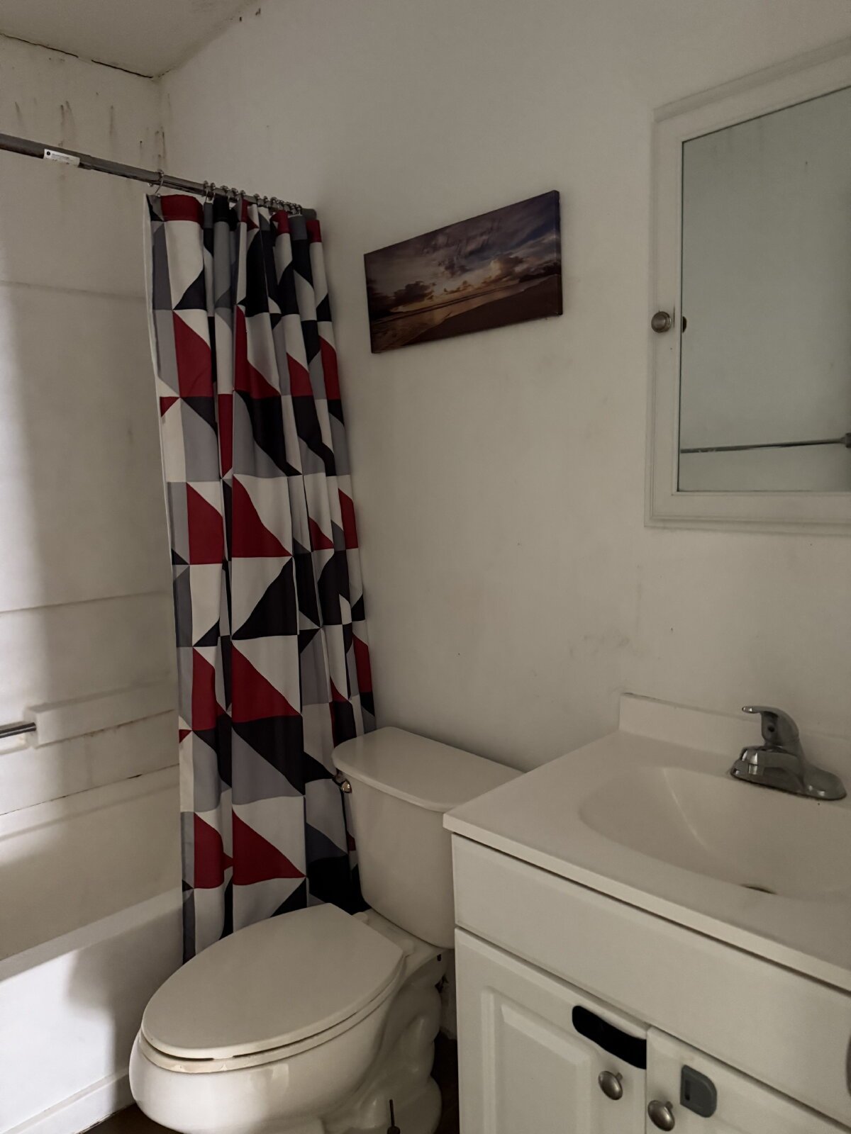 Two Bedroom Charmer with Washer & Dryer Included property image