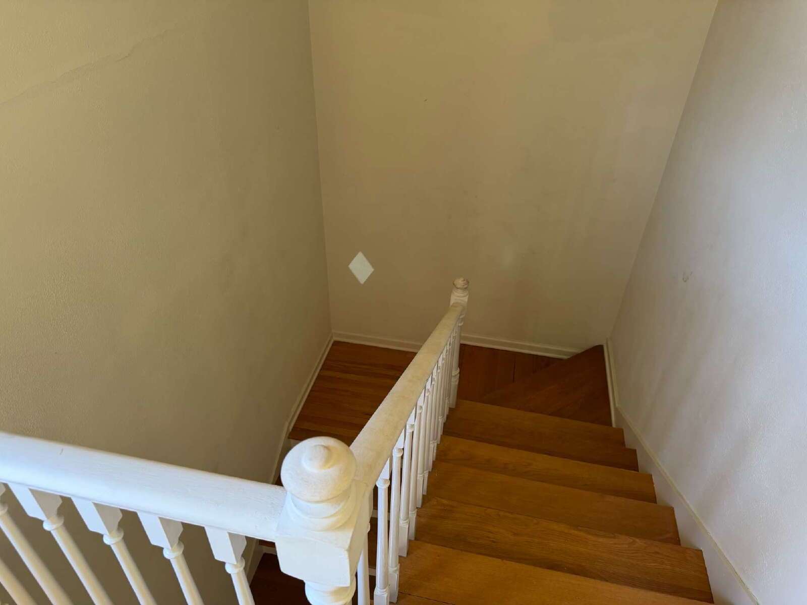 Beautiful two bedroom/1 bathroom with Original Details property image