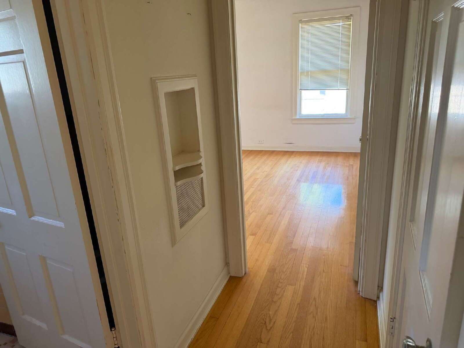 Beautiful two bedroom/1 bathroom with Original Details property image