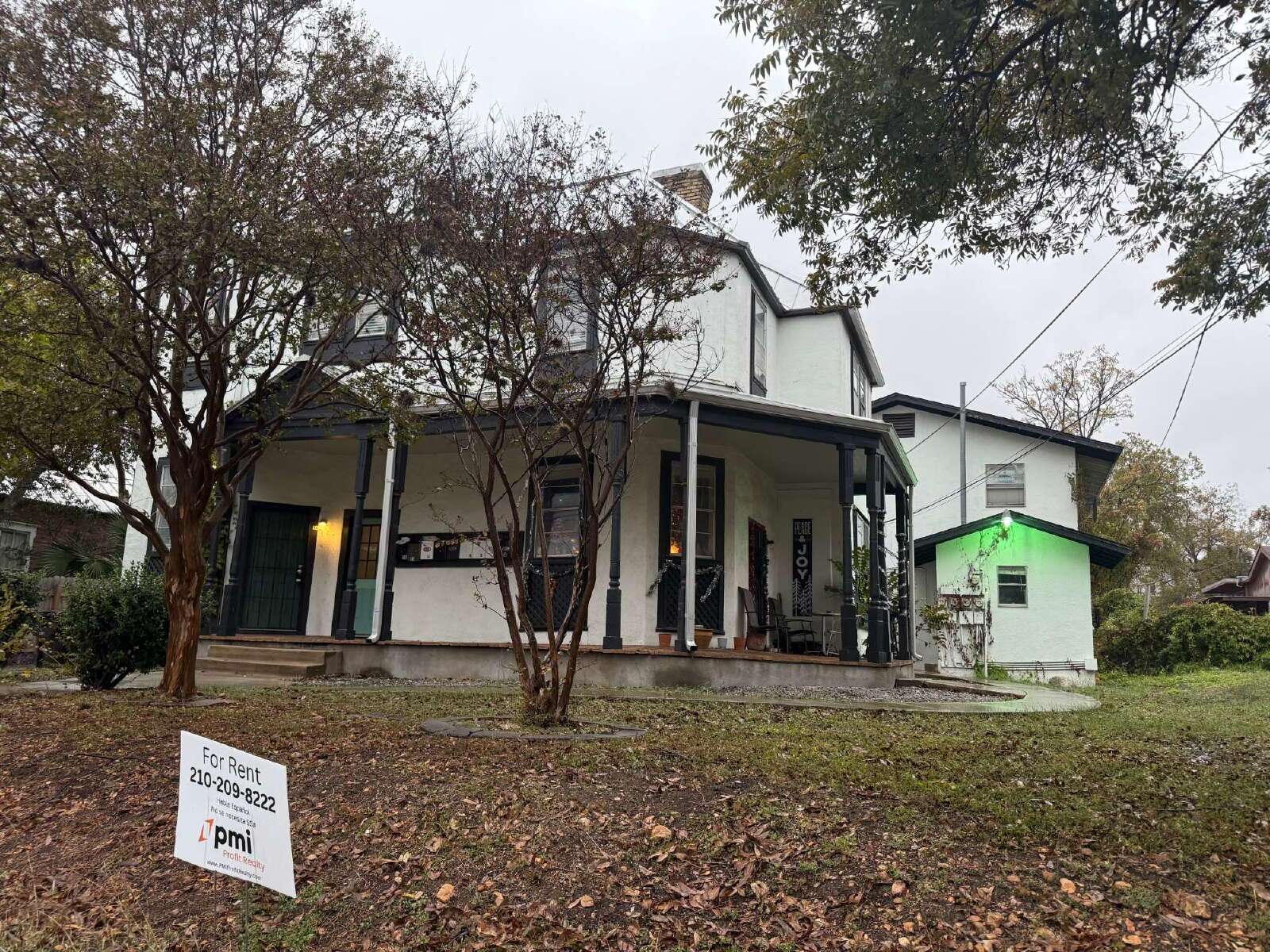 Application Special - Gorgeous One Bedroom On the East Side, Close to Ft. Sam property image