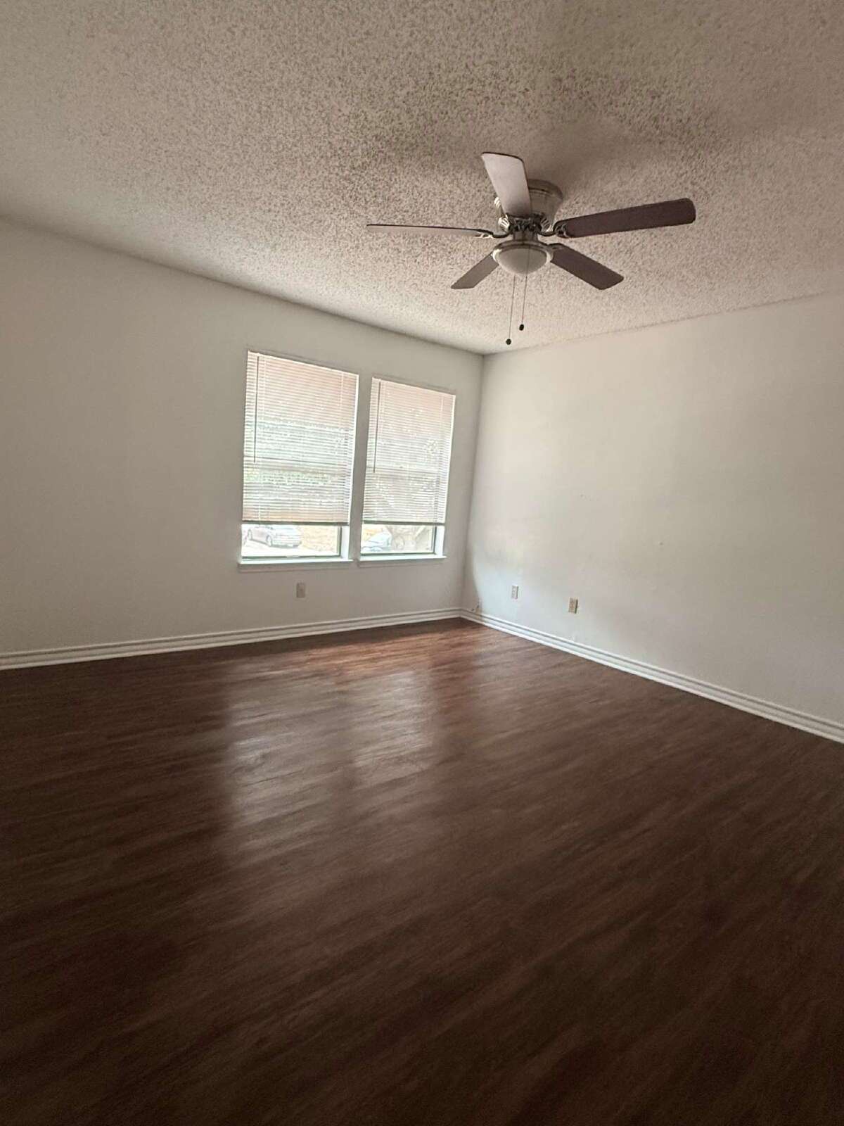 Beautiful 2 bed/2 Bath home Close to W Loop 1604 property image