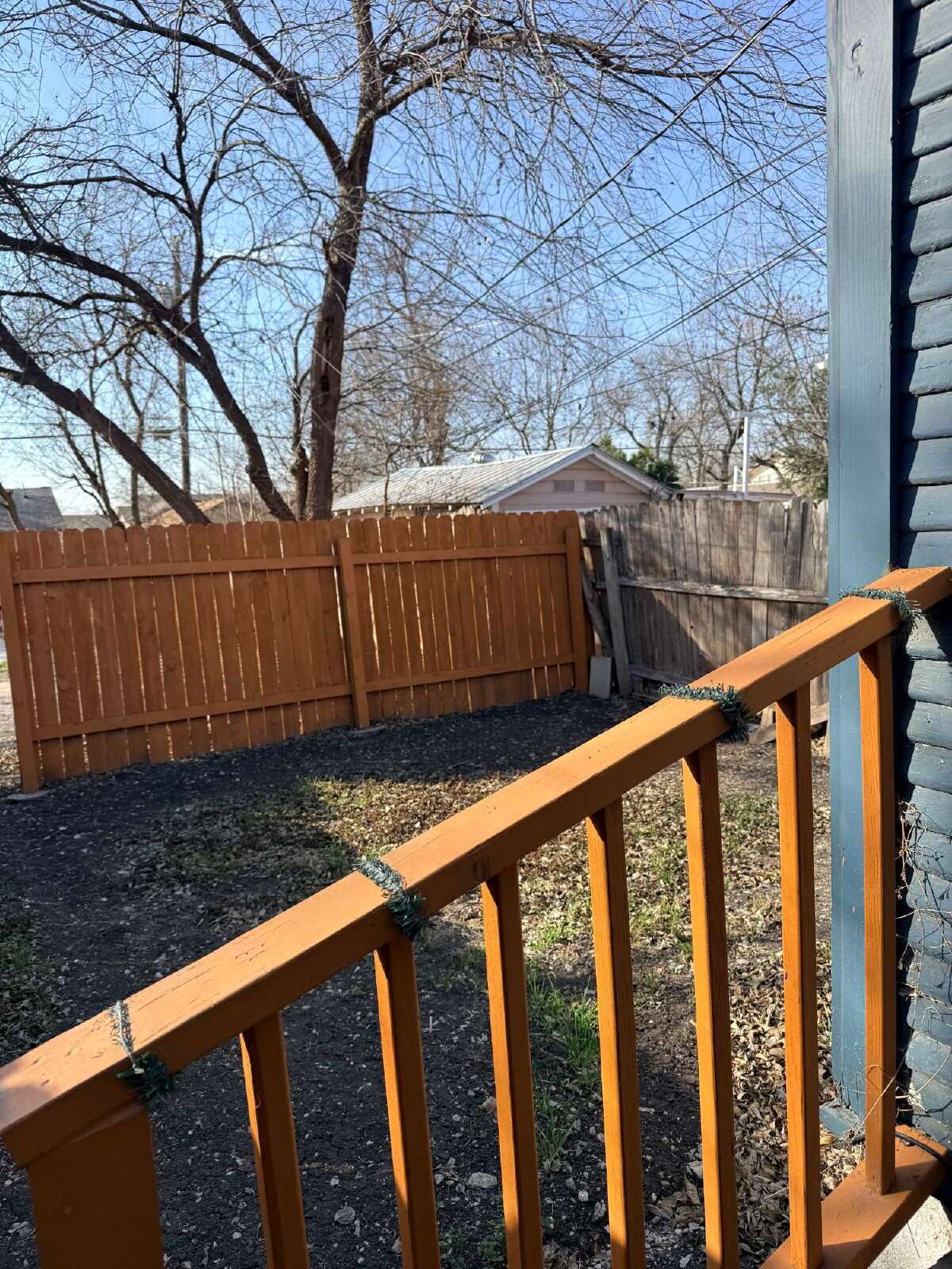 Well located One bed/One bath with in Unit Laundry property image