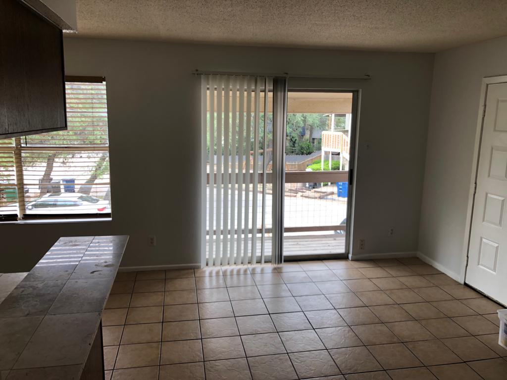 2 bedroom/2 bathroom Apartment off Medical Dr & Babcock property image