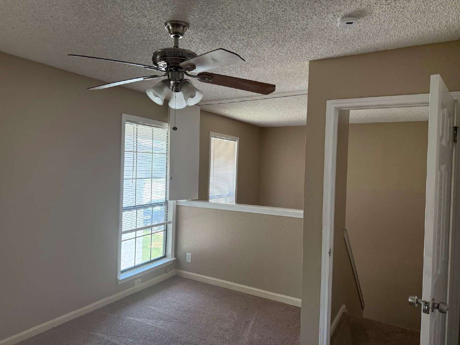 Beautiful two bed/1.5 bath in the heart of Alamo Heights property image