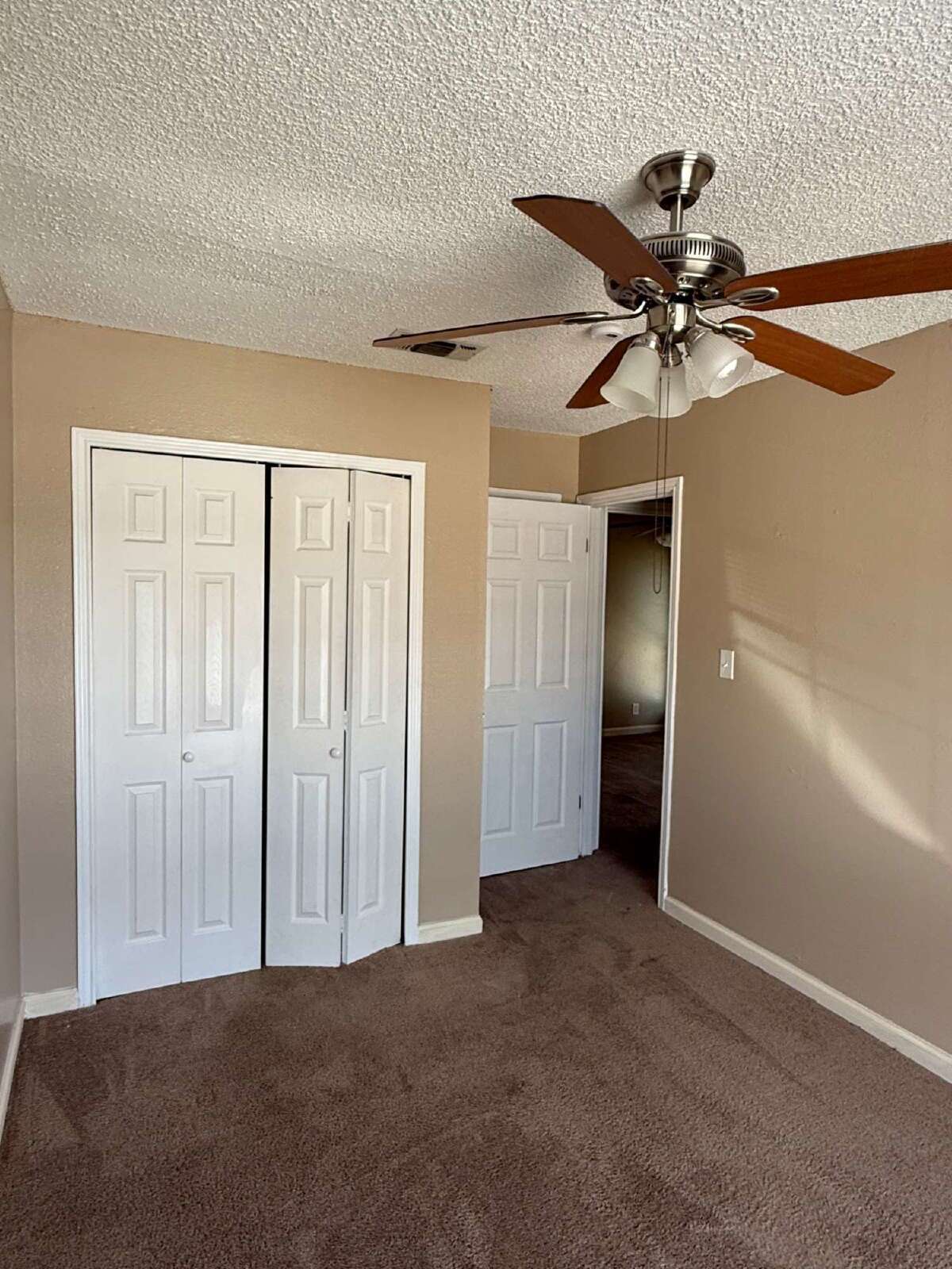 Beautiful two bed/1.5 bath in the heart of Alamo Heights property image