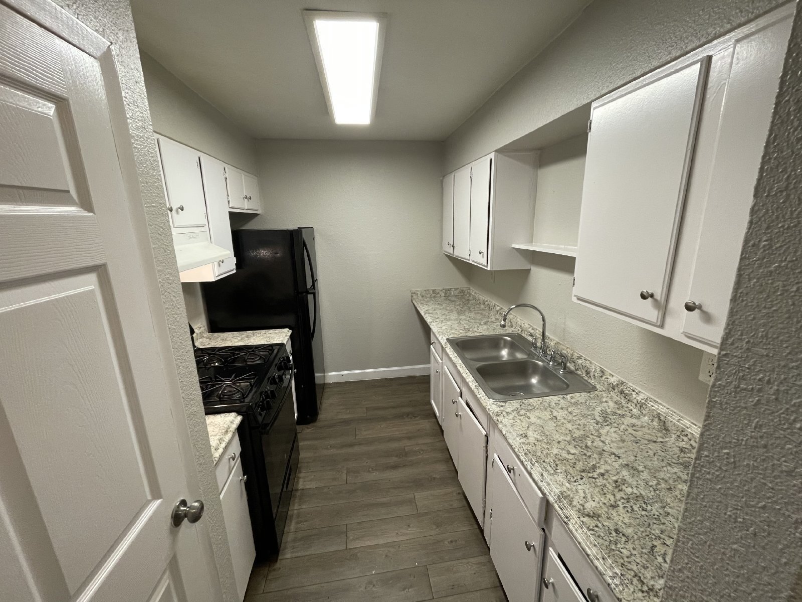 Two bedroom, 1 bathroom apartment property image