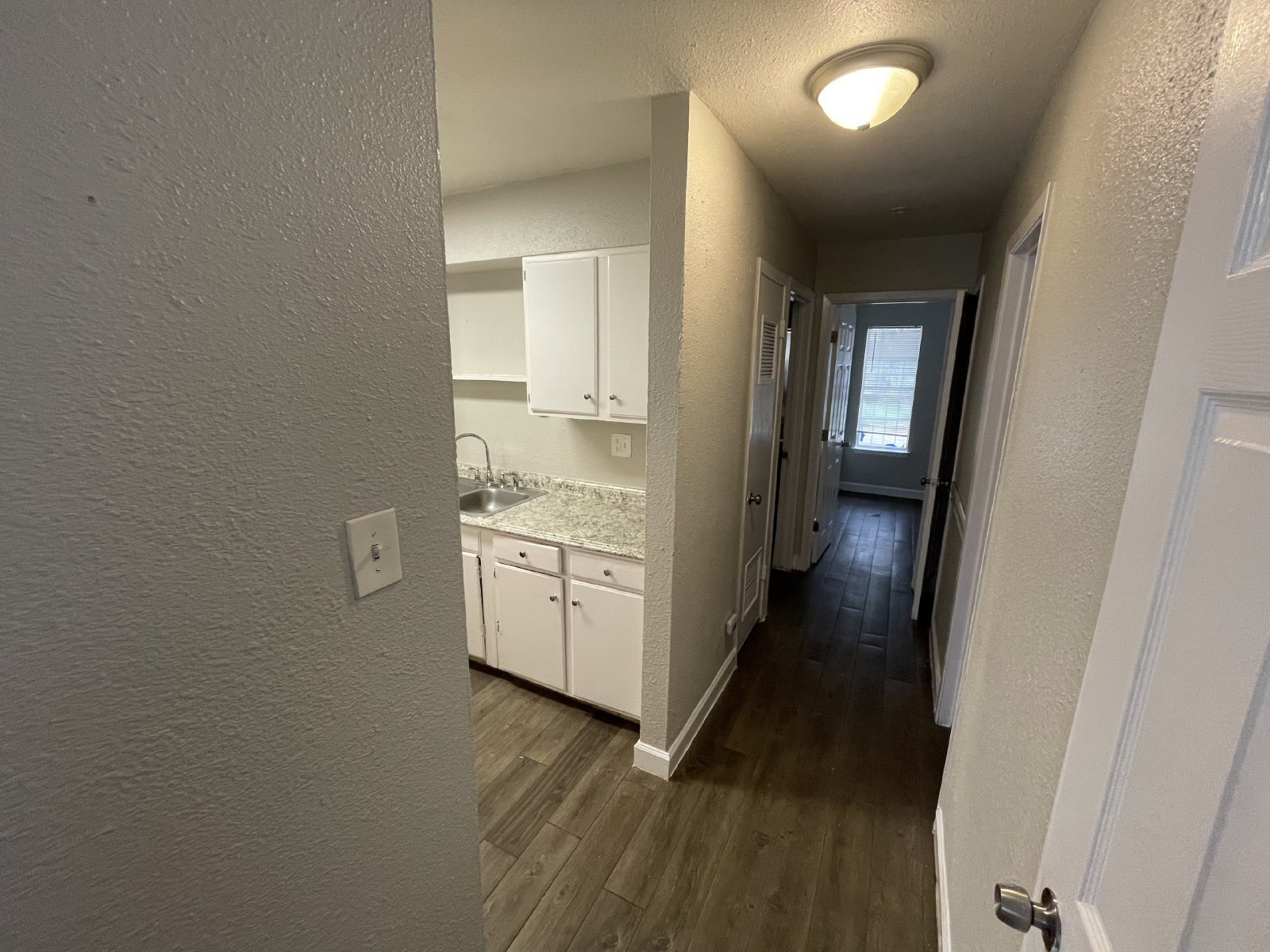 Two bedroom, 1 bathroom apartment property image