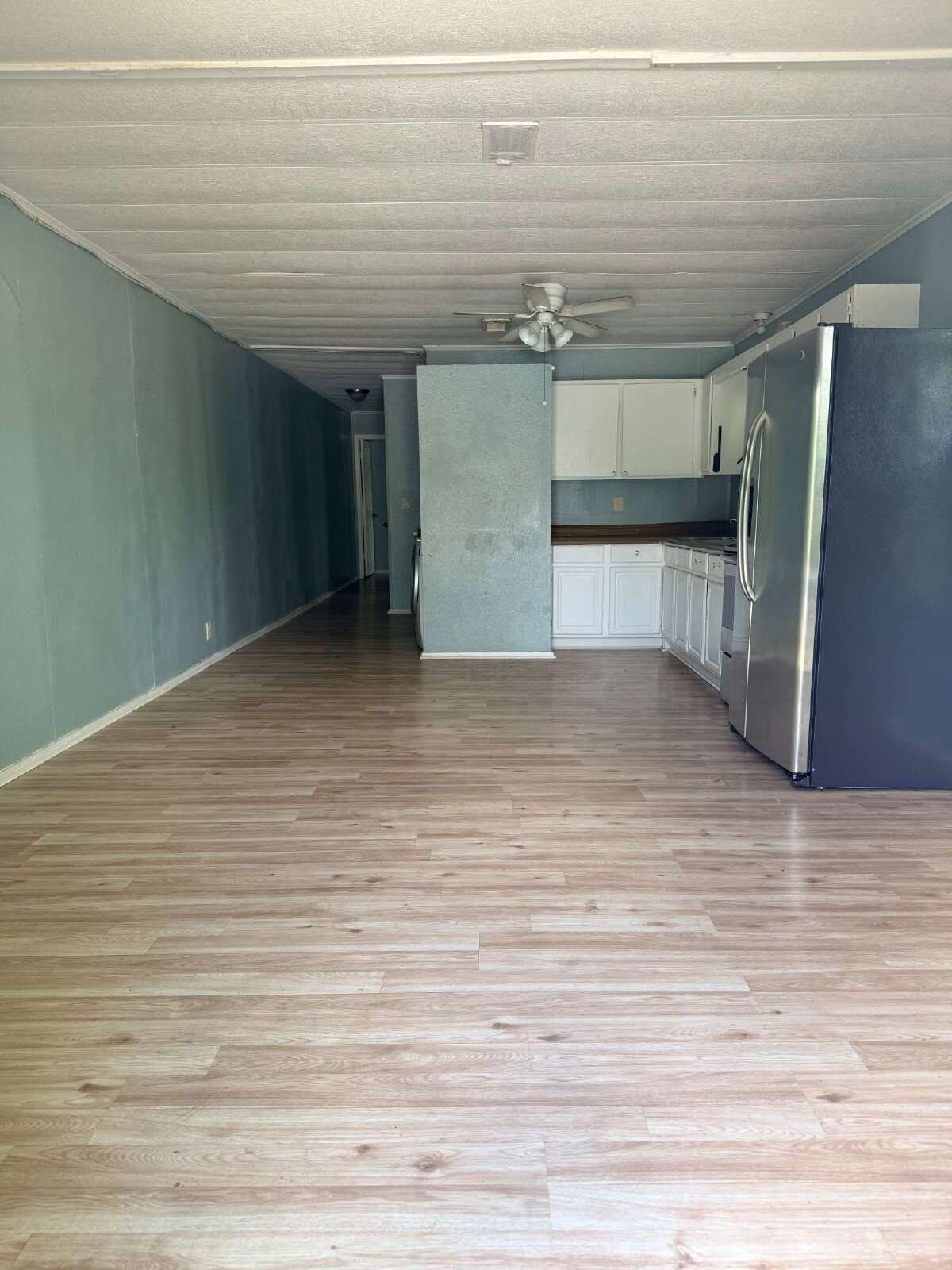 Newly Renovated 2 bed/1 bath property image