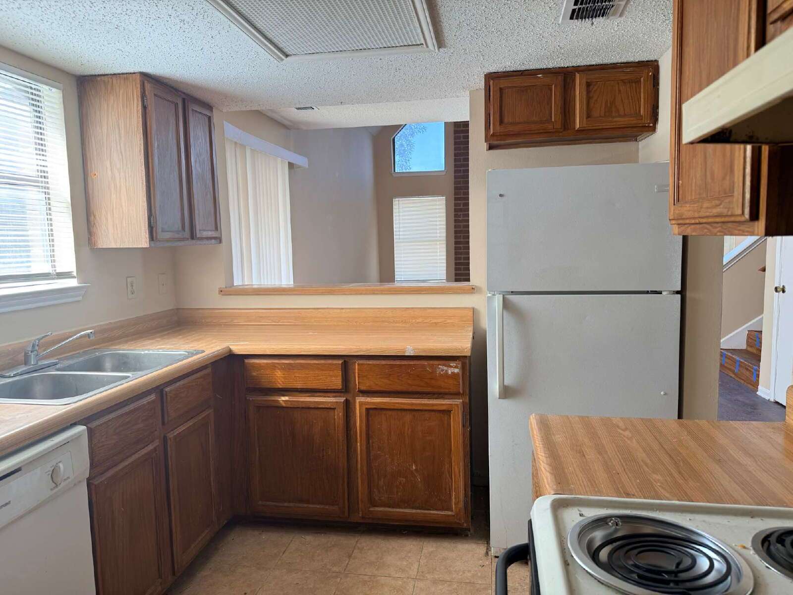 Two Bed/ Two Bath Duplex Home, Close to Ft. Sam Houston property image