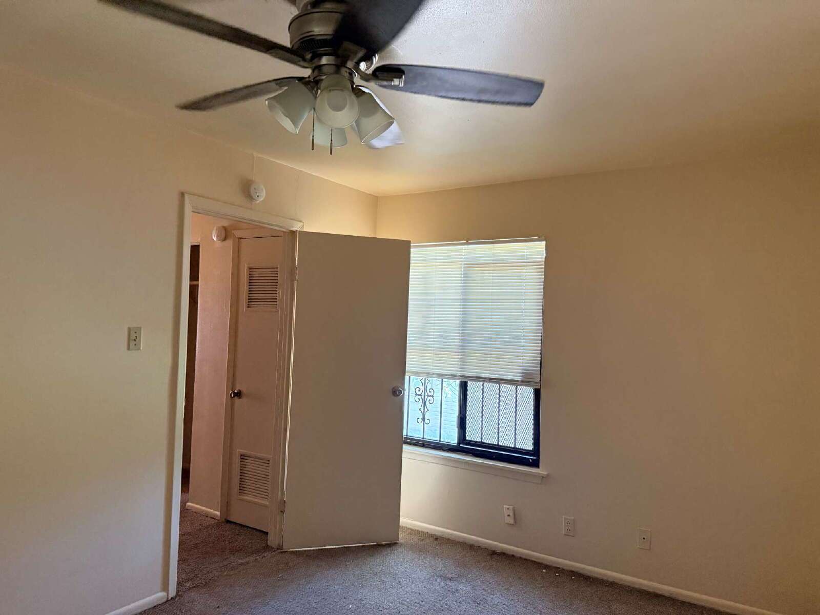 Affordable 1 Bed/1 Bath Duplex Apartment property image