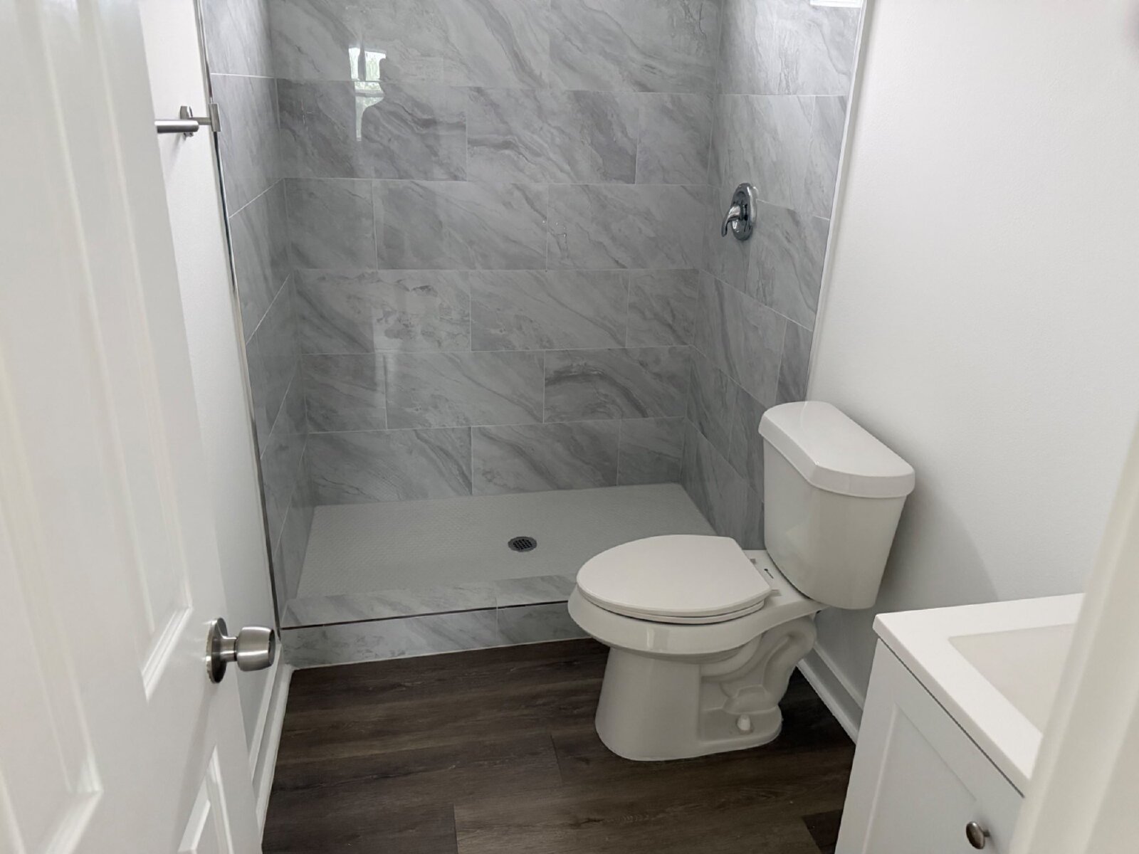 Beautiful 3 bed/3 bath Available in North East San Antonio property image