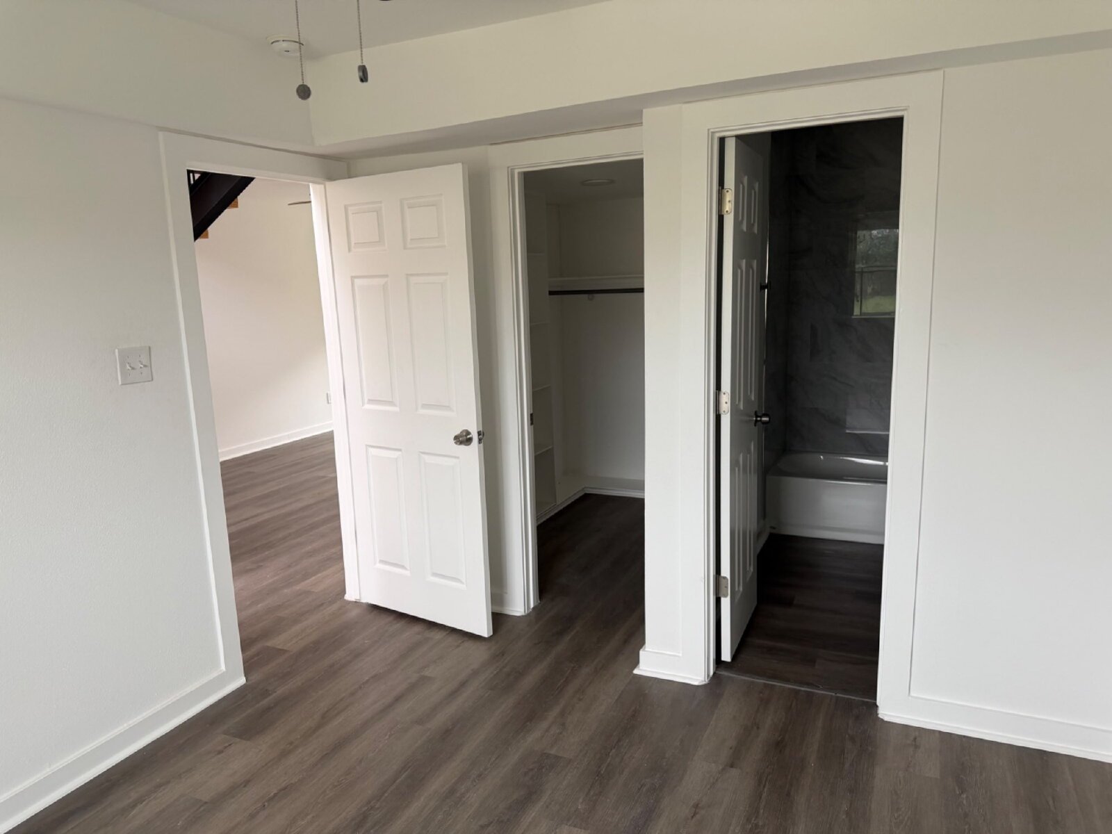Beautiful 3 bed/3 bath Available in North East San Antonio property image
