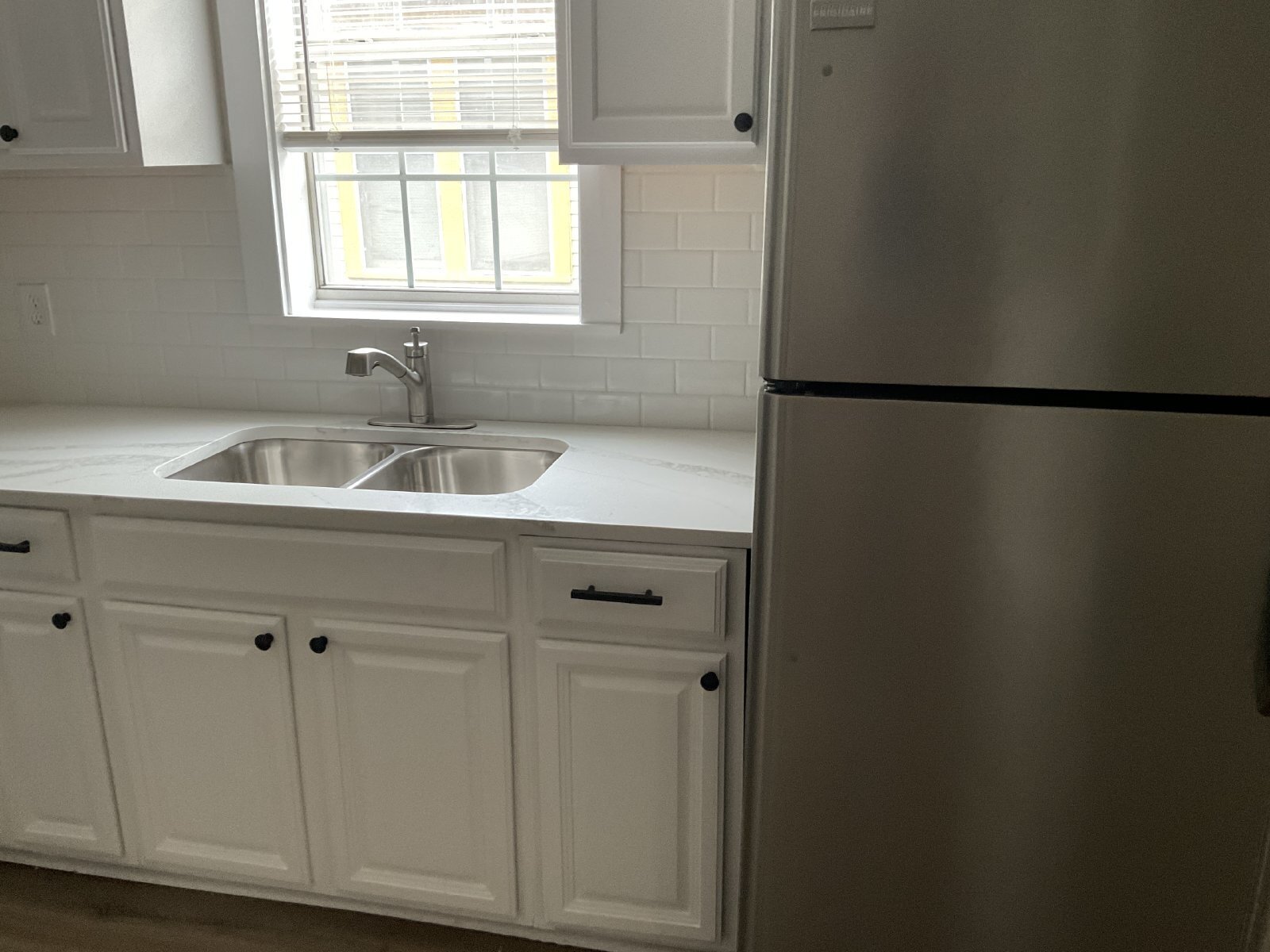 3 Bed/2 Bath on the Inner Wst Side property image