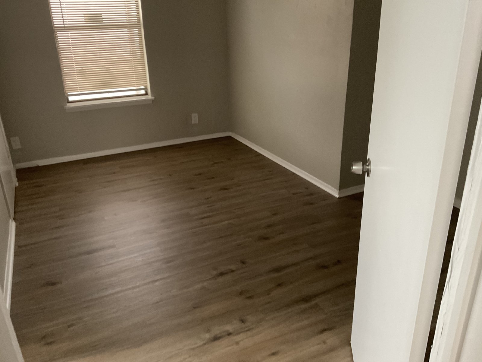3 Bed/2 Bath on the Inner Wst Side property image