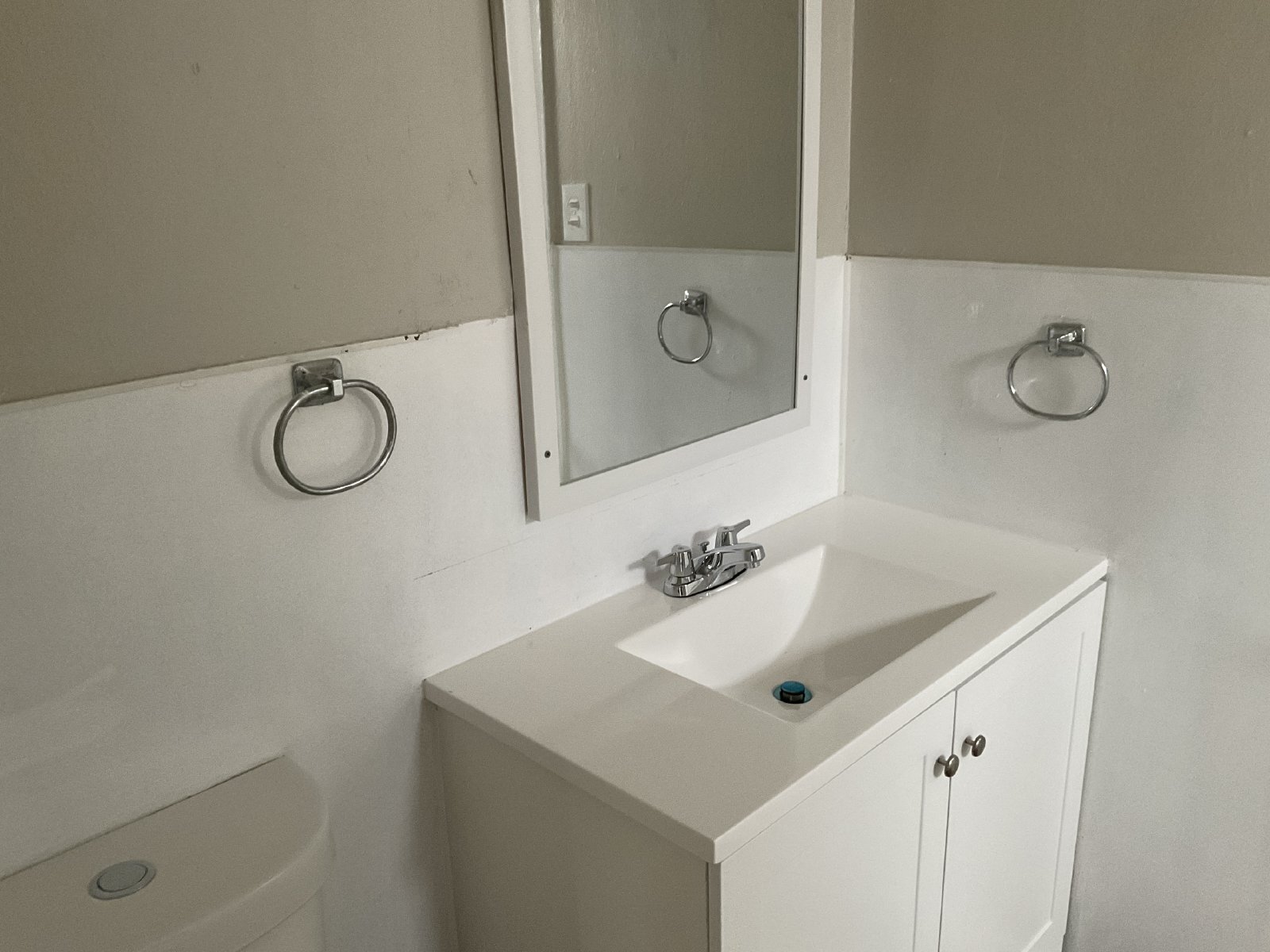 3 Bed/2 Bath on the Inner Wst Side property image
