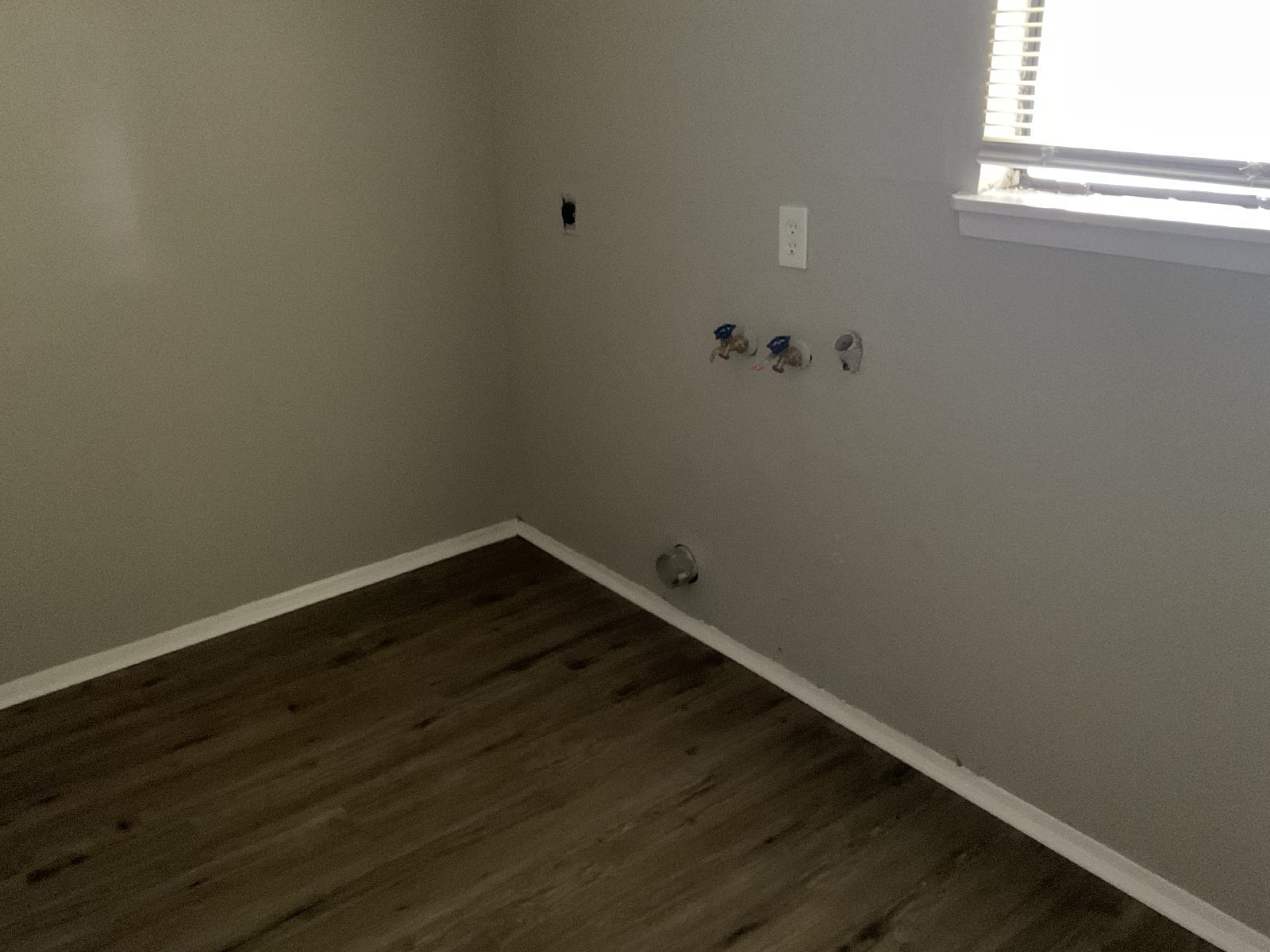 3 Bed/2 Bath on the Inner Wst Side property image